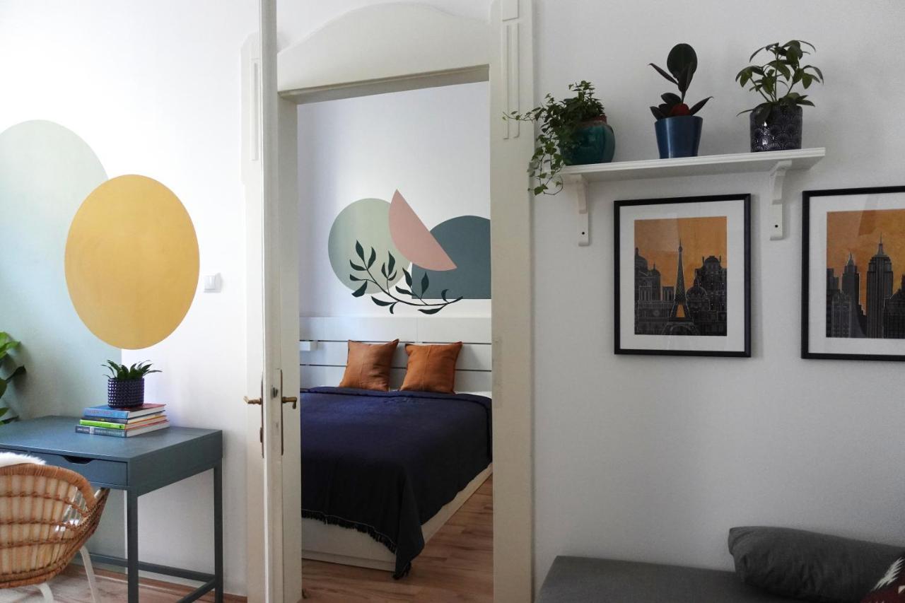 Bpr Pastellion Art Home In Buda — Photos 1